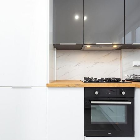 وارسو Studio City Center Zlota Street By Renters المظهر الخارجي الصورة