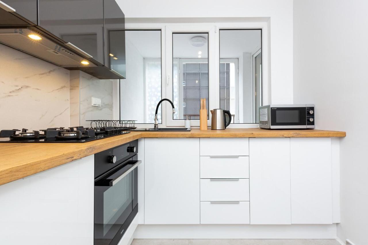 وارسو Studio City Center Zlota Street By Renters المظهر الخارجي الصورة