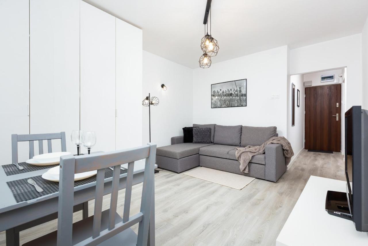 وارسو Studio City Center Zlota Street By Renters المظهر الخارجي الصورة