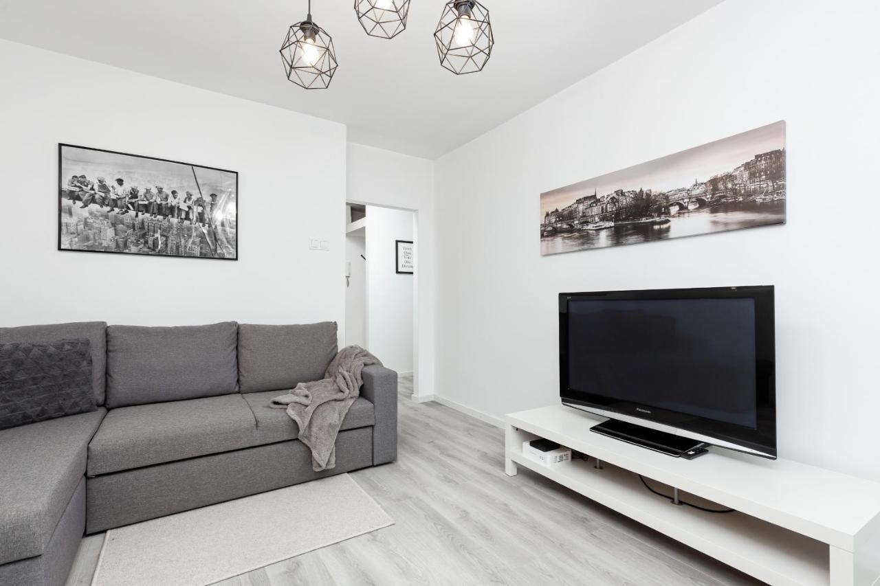 وارسو Studio City Center Zlota Street By Renters المظهر الخارجي الصورة